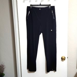 Chico's Zenergy cargo pants